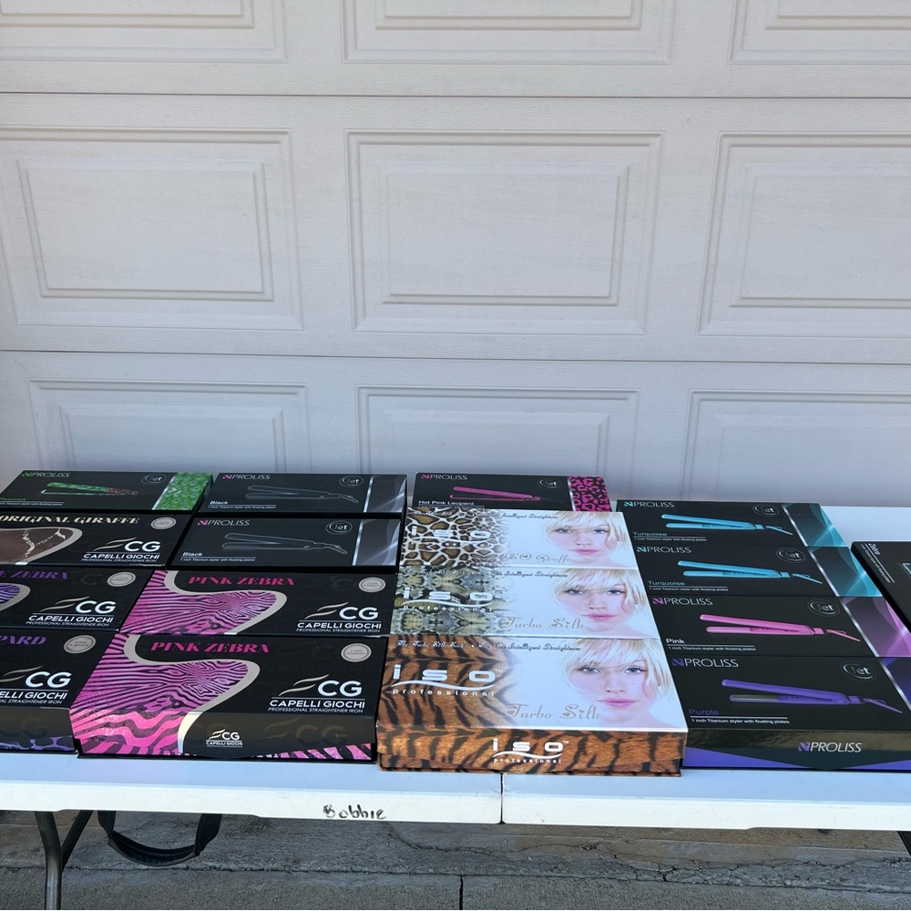 BNWT FLAT IRONS